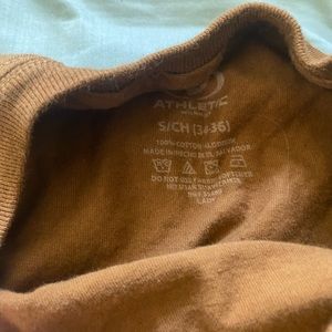 MENS BROWN ATHLETIC TEE